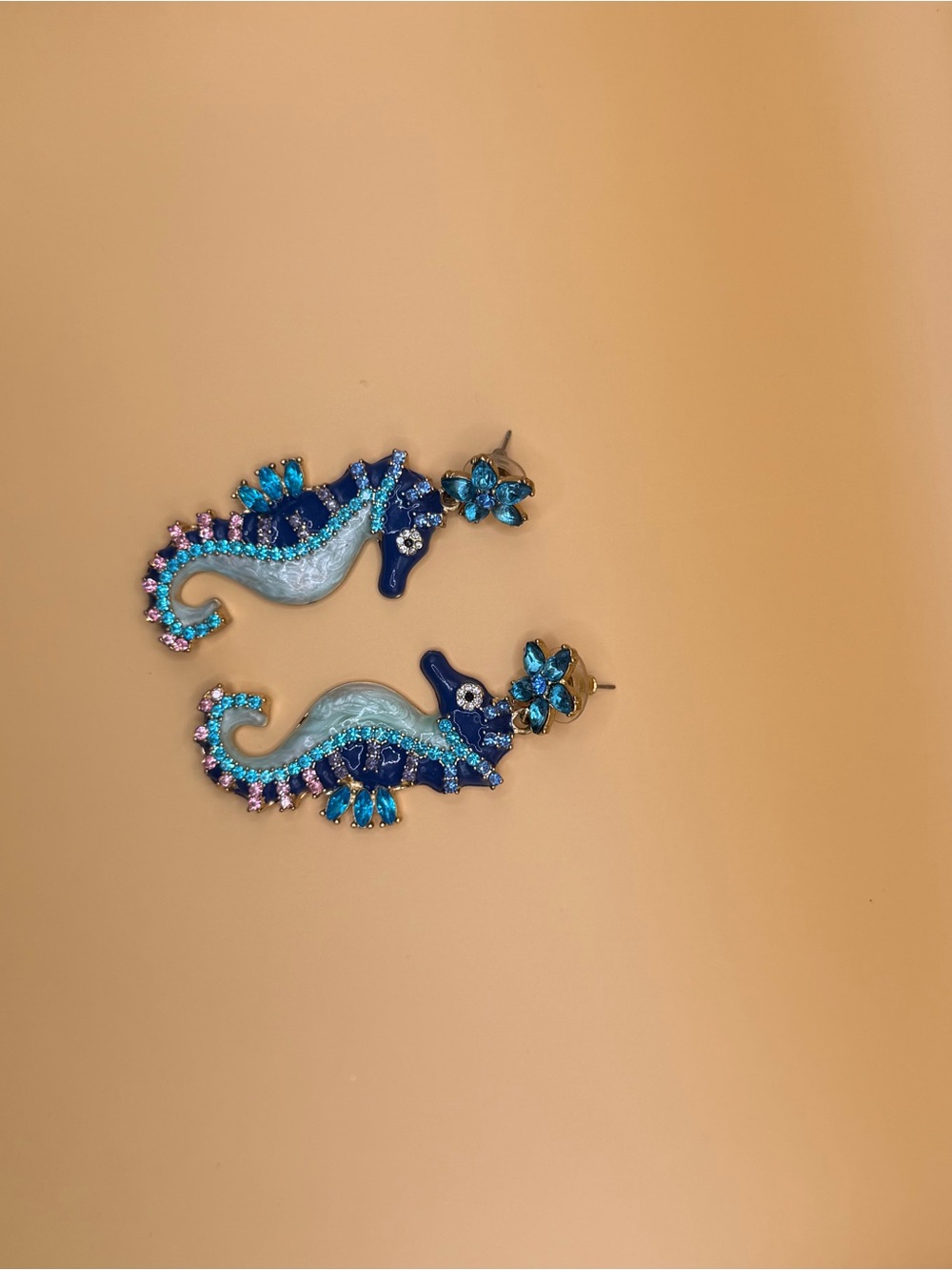 Sugarfix seahorse earrings